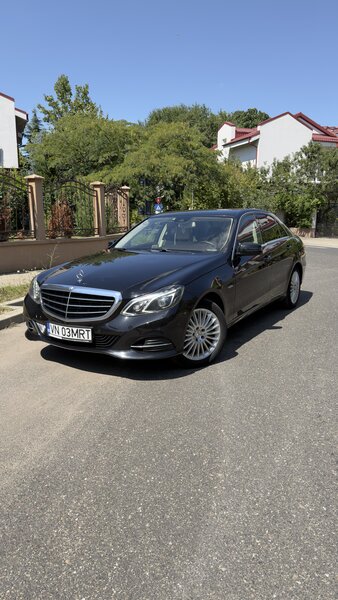 Mercedes-Benz E 220